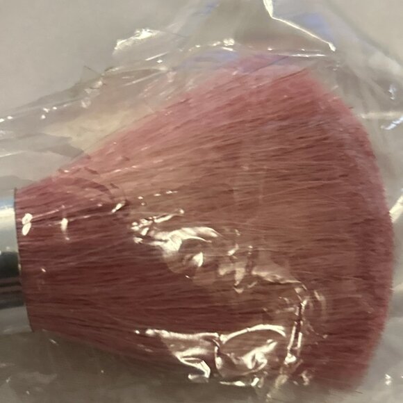 Models Prefer Pink Hair Silver W/clear Powder Blush Bronzer Makeup Brush New - Picture 4 of 7